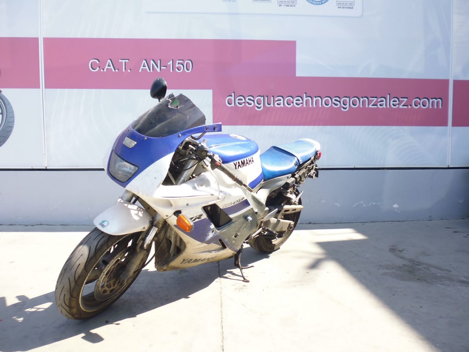 Flanc De Carénage Gauche D'occasion Pour Yamaha FZR 1000 EXUP (1993) - Pièce Moto Vintage