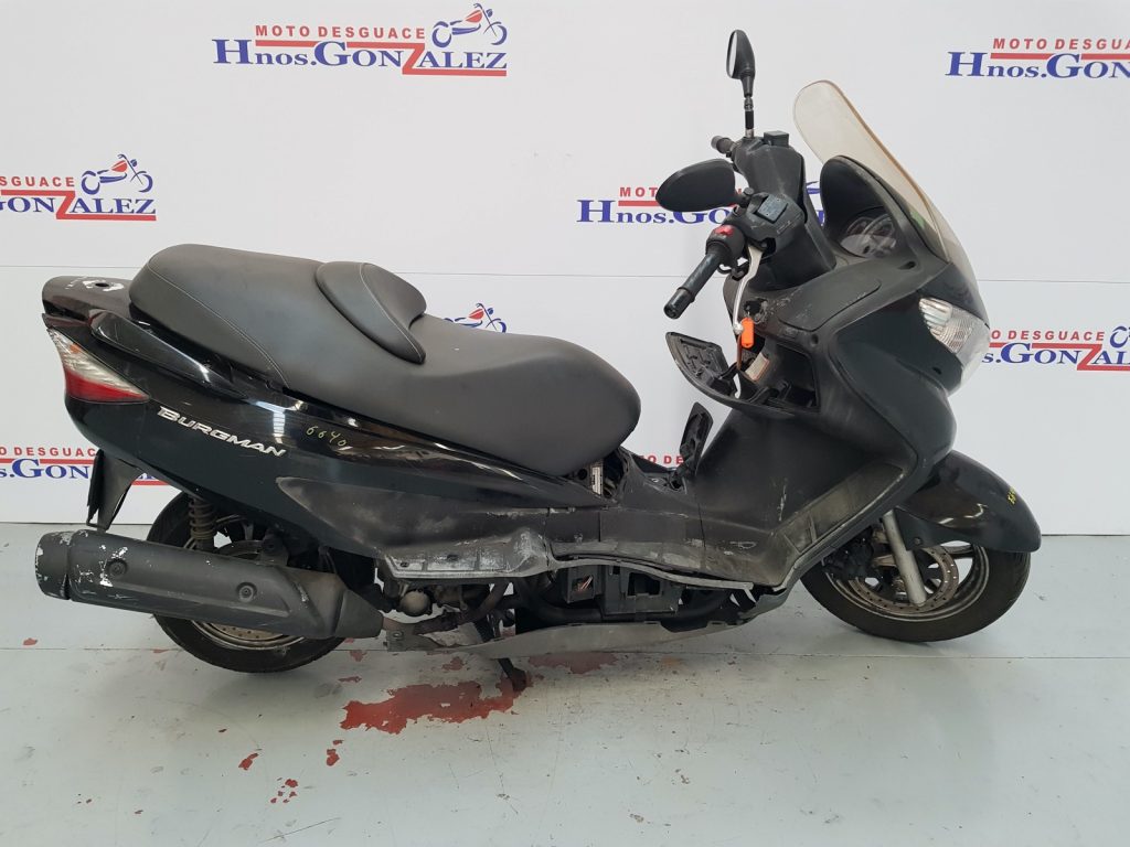 Bougie D'Allumage Ride And Custom Compatible Suzuki UH 125 Burgman 2002-2013 - Performance & Fiabilité