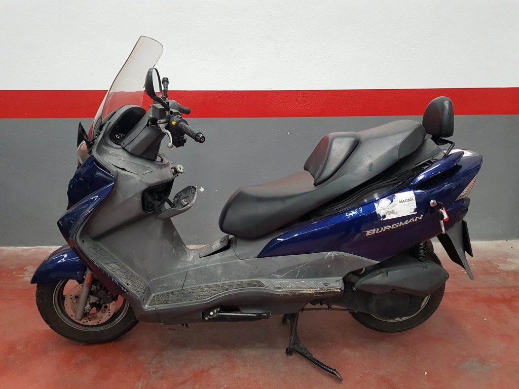 Suzuki burgman 150