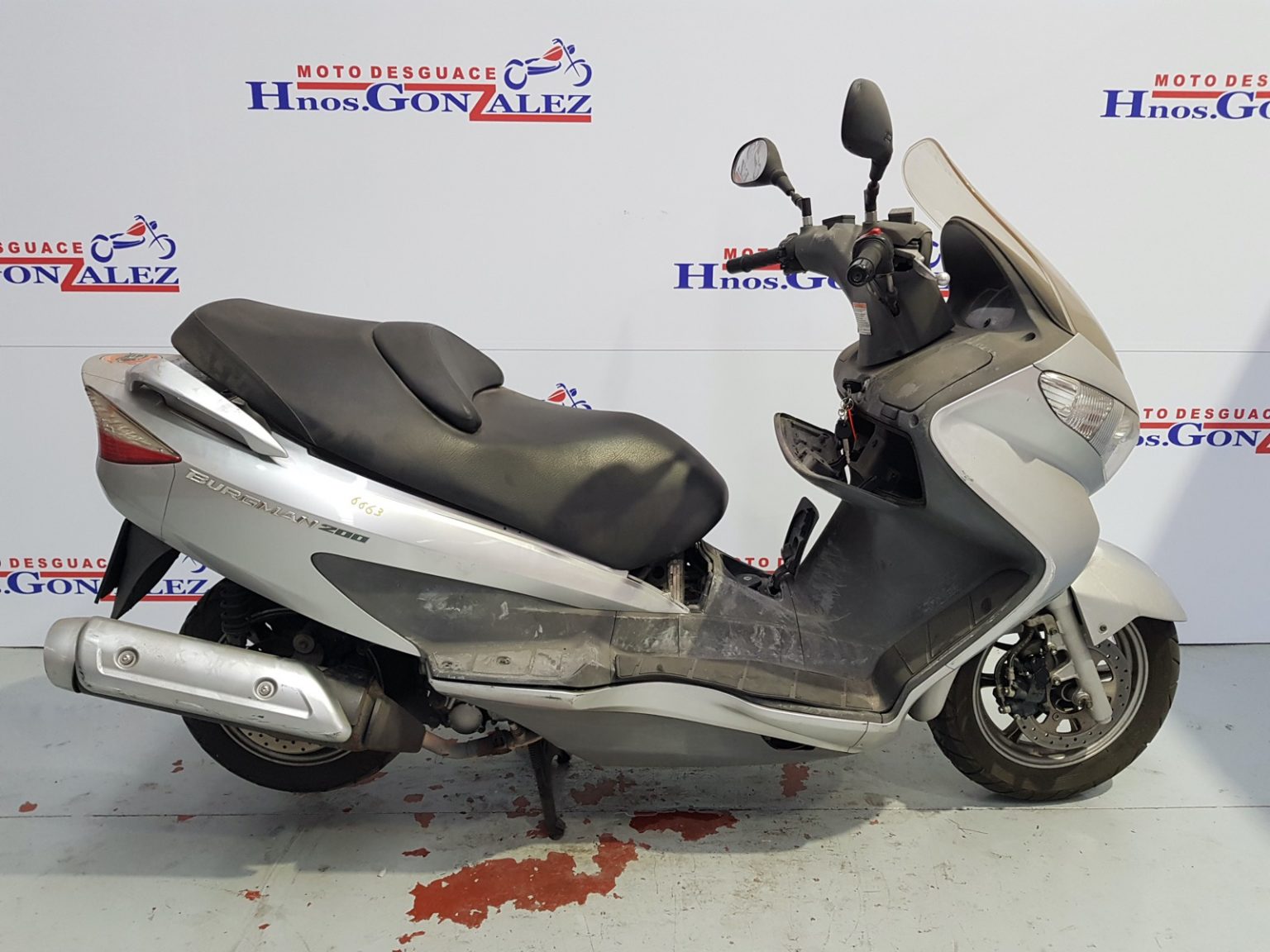 Coppia De Plaquettes De Frein Arrière Pour Suzuki UH 125 Burgman 125