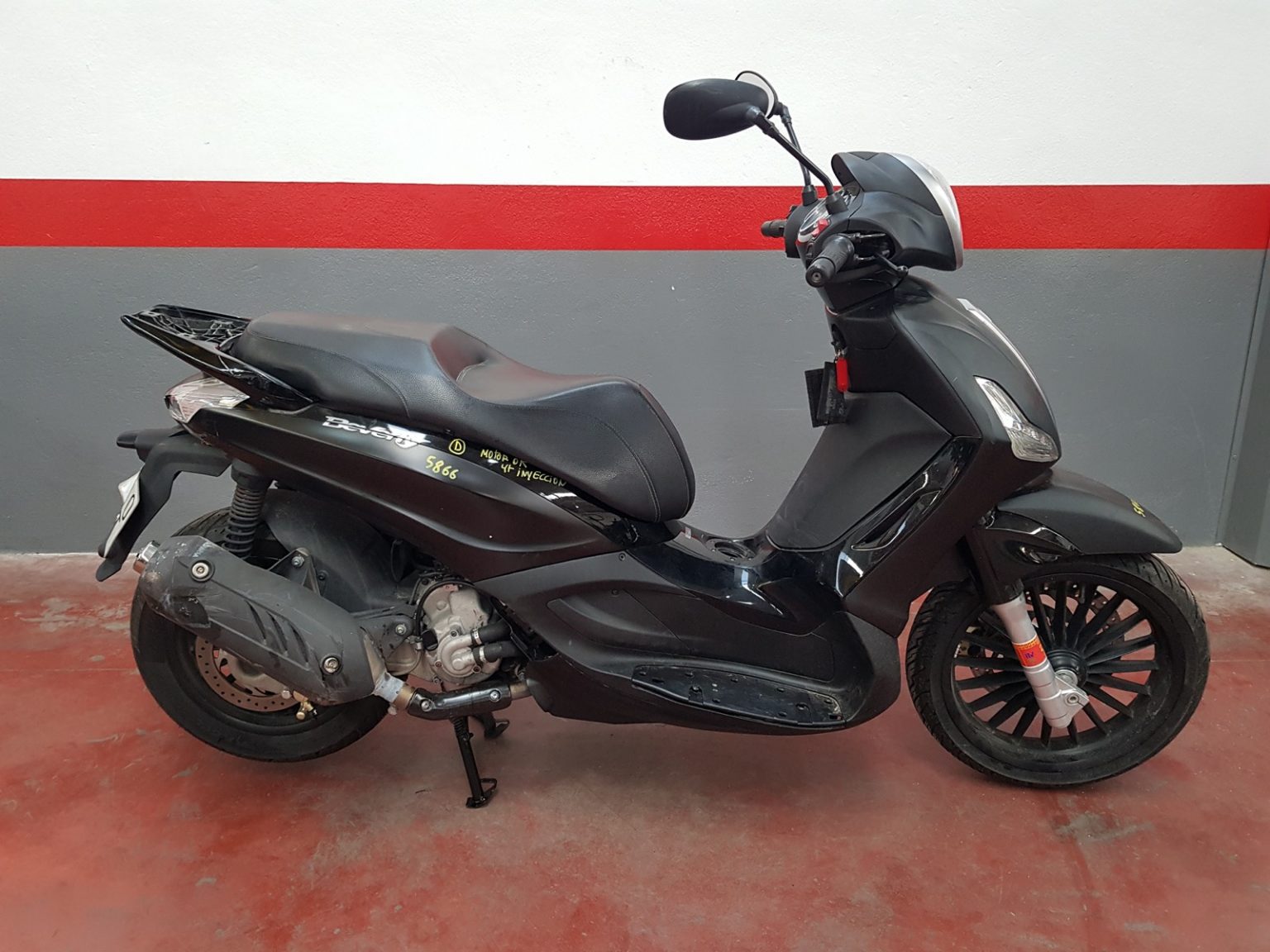 Housse De Selle Piaggio Tourtecs - Imperméable - Pour Beverly, MP3, Carnaby - Protection Pluie/Poussière